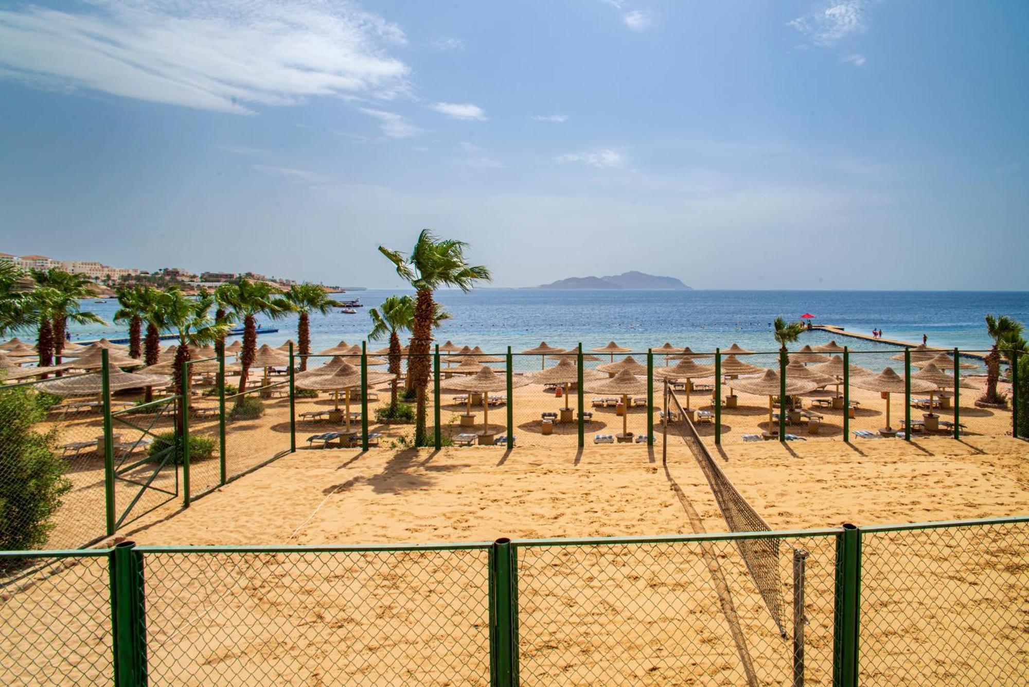 Hotel Sierra Sharm El Sheikh Exterior foto The beach of the resort