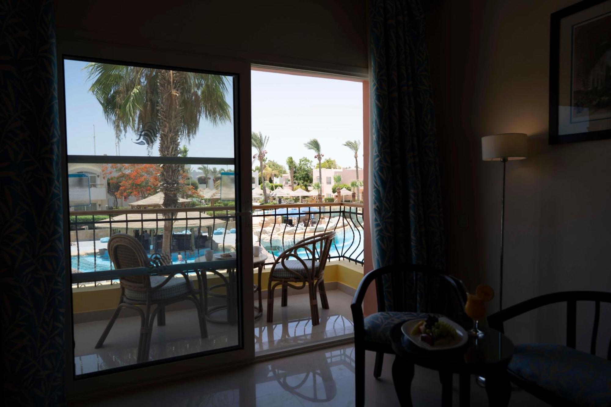 Hotel Sierra Sharm El Sheikh Exterior foto A room at the hotel